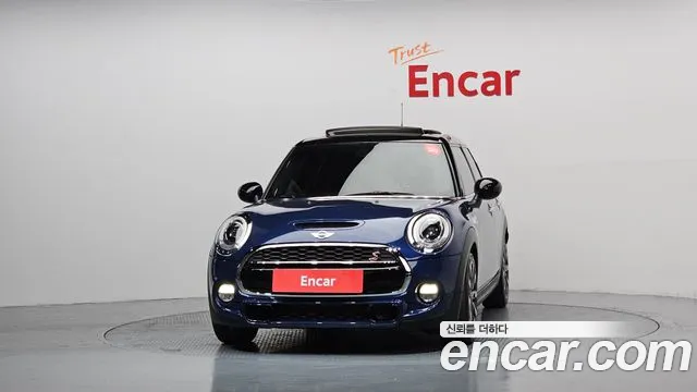 2018 Mini Cooper S 5Door Standard Sold VIN WMWXU3105J2D46893 – odometer reading