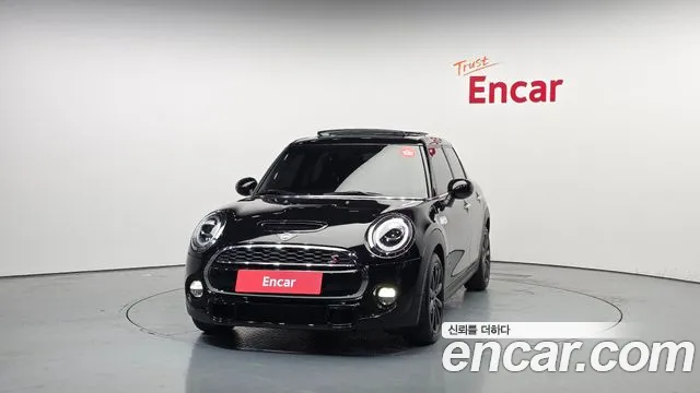 2019 Mini Cooper S 5Door Standard Sold VIN WMWXU310XK2H91471 – odometer reading 2019 Mini Cooper S 5Door Standard Sold VIN WMWXU310XK2H91471 – odometer reading