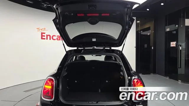 2019 Mini Cooper S 5Door Standard Sold VIN WMWXU310XK2H91471 – photo 20 2019 Mini Cooper S 5Door Standard Sold VIN WMWXU310XK2H91471 – photo 20