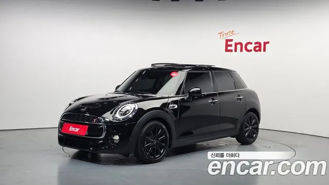 2019 Mini Cooper S 5Door Standard Sold VIN WMWXU310XK2H91471 – photo 28 2019 Mini Cooper S 5Door Standard Sold VIN WMWXU310XK2H91471 – photo 28