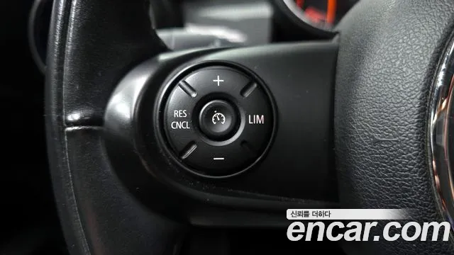 2019 Mini Cooper D 5Door Standard Sold VIN WMWXV3107KTF00061 – undercarriage