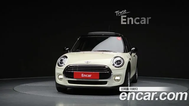 2019 Mini Cooper D 5Door Standard Sold VIN WMWXV3107KTF00061 – photo 20