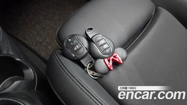 2021 Mini Cooper 5Door HIGH Sold VIN WMWXV7101M2N94306 – photo 16