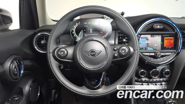 2021 Mini Cooper 5Door HIGH Sold VIN WMWXV7101M2N94306 – photo 19