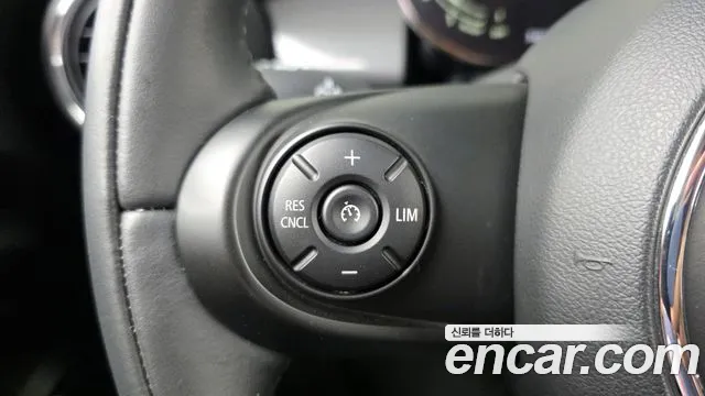 2021 Mini Cooper 5Door HIGH Sold VIN WMWXV7101M2N94516 – photo 19