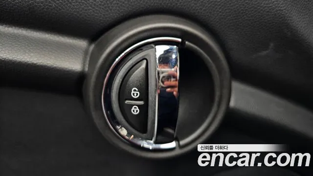 2018 Mini Cooper D Standard Sold VIN WMWXY3101JTE27095 – photo 22
