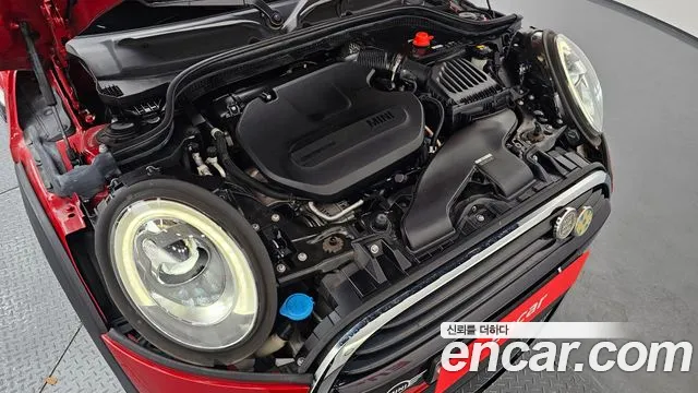 2018 Mini Cooper D Standard Sold VIN WMWXY3101JTE27095 – photo 32