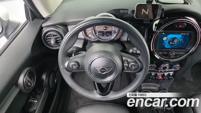 2019 Mini Cooper D Standard Sold VIN WMWXY3101KTF77709 – side profile