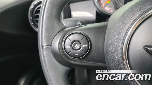 2019 Mini Cooper D Standard Sold VIN WMWXY3101KTF77709 – photo 19