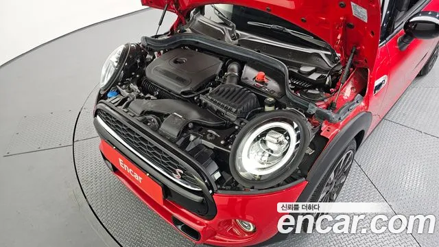 2021 Mini Cooper S HIGH Sold VIN WMWXY7108M2N58345 – side profile