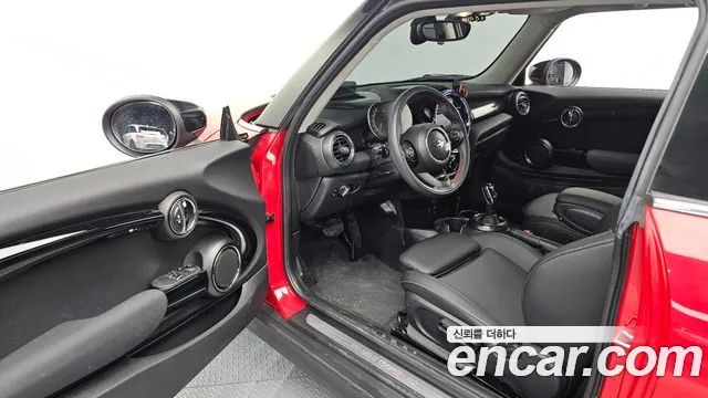 2021 Mini Cooper S HIGH Sold VIN WMWXY7108M2N58345 – dashboard