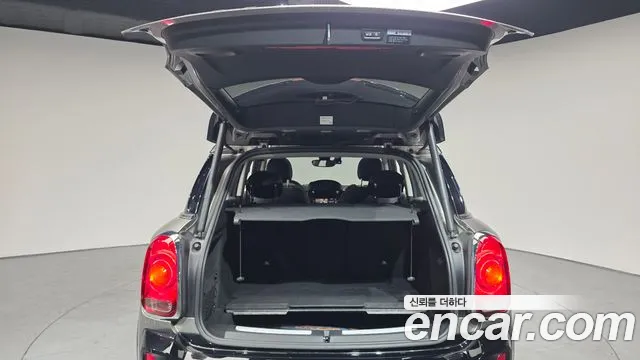 2020 Mini Cooper Countryman HIGH Sold VIN WMWYX3104L3L42890 – rear exterior