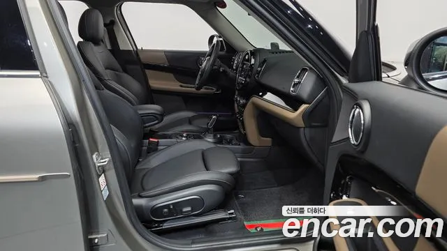 2020 Mini Cooper Countryman HIGH Sold VIN WMWYX3105L3M07908 – side profile