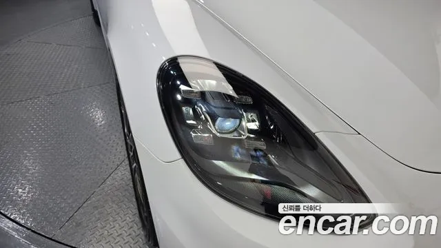 2018 Porsche Panamera (971) 3.0 AWD Sold VIN WP0AA2977JL106832 – exterior detail