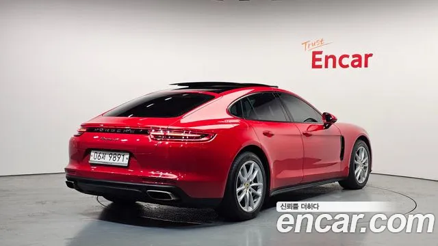 2018 Porsche Panamera (971) 3.0 AWD Sold VIN WP0AA2978JL108332 – interior seats