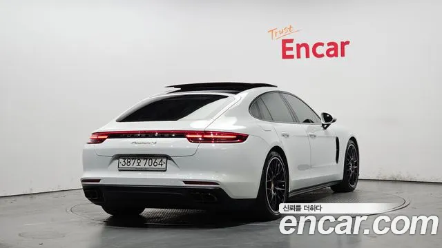 2018 Porsche Panamera (971) 3.0 Sold VIN WP0AA2A76JL112679 – photo 27 2018 Porsche Panamera (971) 3.0 Sold VIN WP0AA2A76JL112679 – photo 27