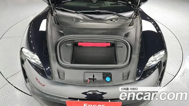 2024 Porsche Taycan Base Sold VIN WP0AA2Y1XRSA10601 – side profile