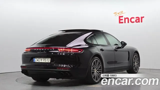 2018 Porsche Panamera (971) 2.9 4S Sold VIN WP0AB2971JL199120 – exterior detail
