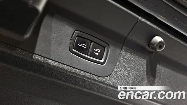 2018 Porsche Panamera (971) 2.9 4S Sold VIN WP0AB2976JL131783 – exterior detail