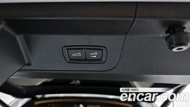 2023 Porsche Panamera (971) 2.9 Awd E-Hybrid Platinum Edition Sold VIN WP0AE2971PL120545 – front exterior