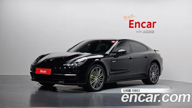 2020 Porsche Panamera (971) 2.9 Awd E-Hybrid Sold VIN WP0AE297XLL131926 – front exterior 2020 Porsche Panamera (971) 2.9 Awd E-Hybrid Sold VIN WP0AE297XLL131926 – front exterior
