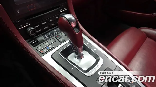 2019 Porsche 718 Boxster 2.0 Sold VIN WP0CA298XKS210384 – engine bay 2019 Porsche 718 Boxster 2.0 Sold VIN WP0CA298XKS210384 – engine bay