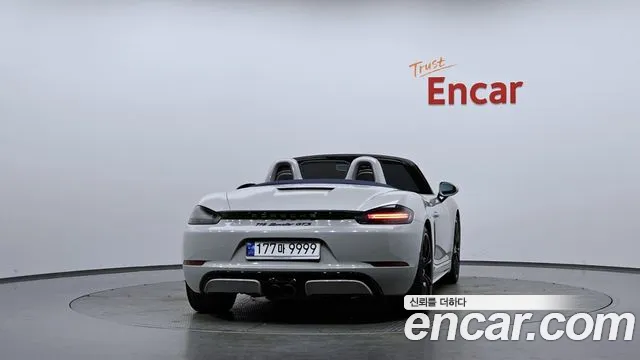 2018 Porsche 718 Boxster 2.5 GTS Sold VIN WP0CB2986JS228571 – interior seats 2018 Porsche 718 Boxster 2.5 GTS Sold VIN WP0CB2986JS228571 – interior seats