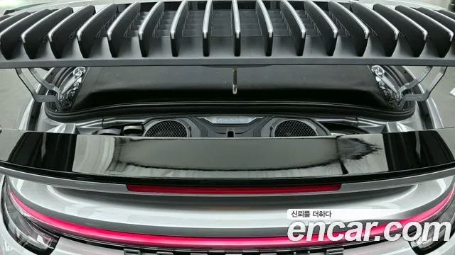 2022 Porsche 911 (992) Turbo S Cabriolet Sold VIN WP0CD299XNS260125 – front exterior