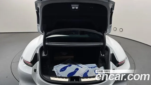2020 Porsche Taycan 4S Sold VIN WP0ZZZY1DHDJDJ832 – exterior detail