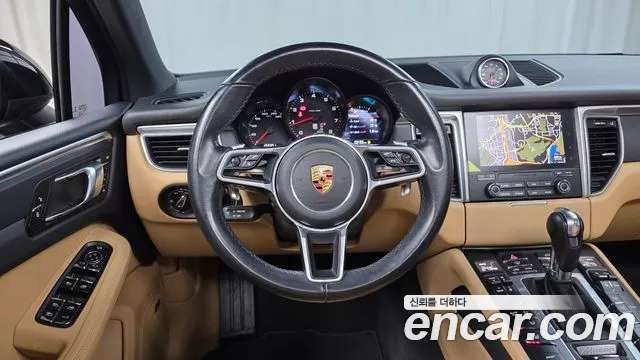 2018 Porsche Macan 2.0 Sold VIN WP1AA2950JLB17281 – side profile