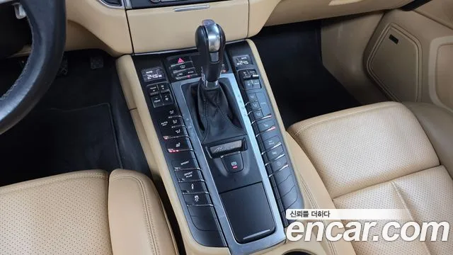 2018 Porsche Macan 2.0 Sold VIN WP1AA2950JLB17281 – photo 13