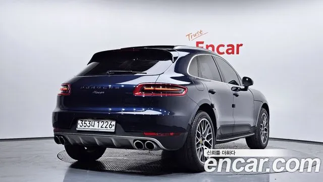 2018 Porsche Macan 2.0 Sold VIN WP1AA2950JLB23243 – photo 17