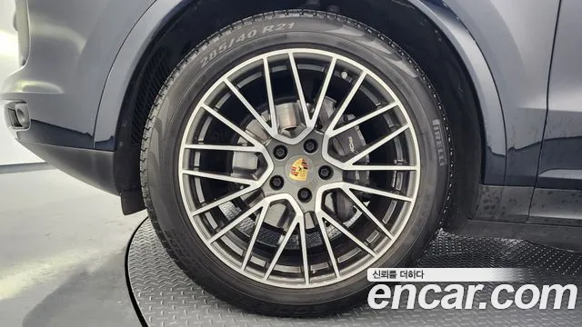 2020 Porsche Cayenne (PO536) 3.0 Sold VIN WP1AA29Y2LDA01975 – side profile