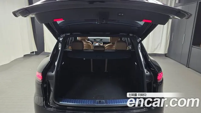 2020 Porsche Cayenne (PO536) 3.0 Sold VIN WP1AA29Y7LDA13894 – engine bay