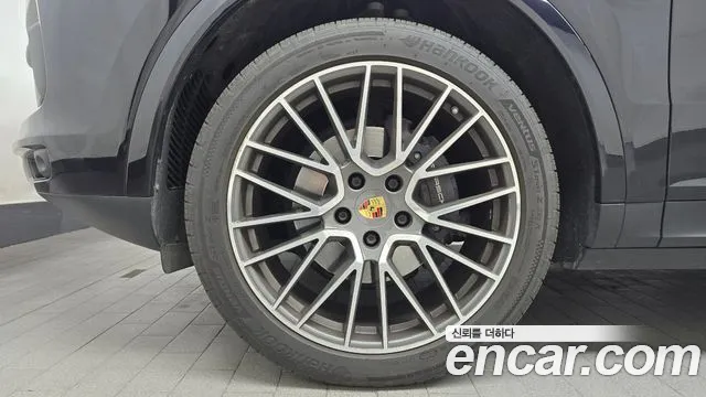 2020 Porsche Cayenne (PO536) 3.0 Sold VIN WP1AA29Y7LDA13894 – undercarriage