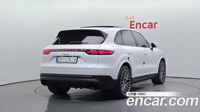 2023 Porsche Cayenne (Po536) 3.0 Platinum Edition Sold VIN WP1AA29Y8PDA02571 – front exterior