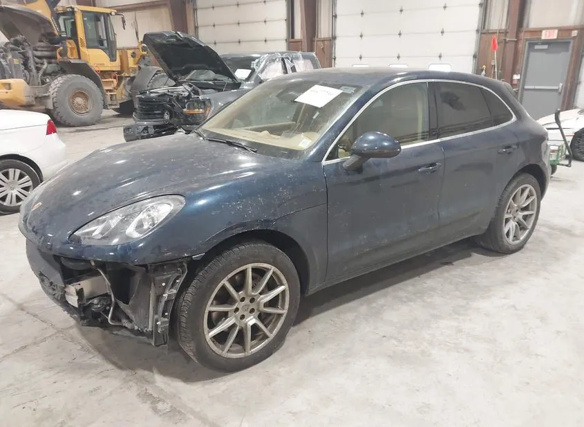 2015 PORSCHE Macan Used VIN WP1AB2A54FLB58092 – photo 12