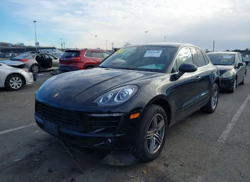 2018 PORSCHE Macan Used VIN WP1AB2A59JLB32225 – photo 15