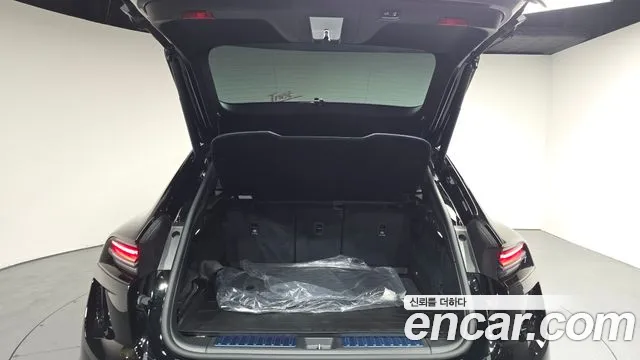 2025 Porsche Macan EV Turbo Sold VIN WP1AC2XA5SL176156 – photo 34