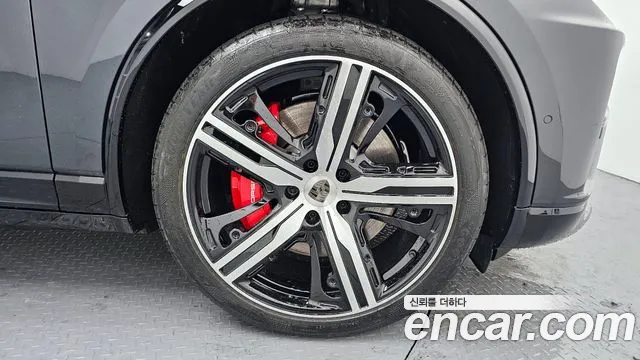 2025 Porsche Macan EV Turbo Sold VIN WP1AC2XA6SL175503 – photo 16