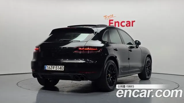 2018 Porsche Macan 3.0 GTS VIN WP1AG2954JLB63064
