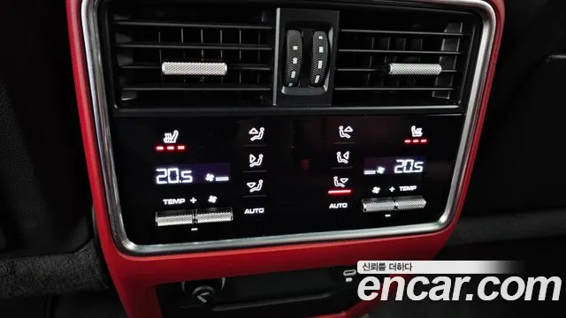 2020 Porsche Cayenne (PO536) 3.0 Coupe Sold VIN WP1BA29Y4LDA66007 – exterior detail