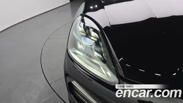 2023 Porsche Cayenne (PO536) 3.0 E-HYBRID COUPE PLATINUM EDITION Sold VIN WP1BE29Y2PDA41083 – photo 14