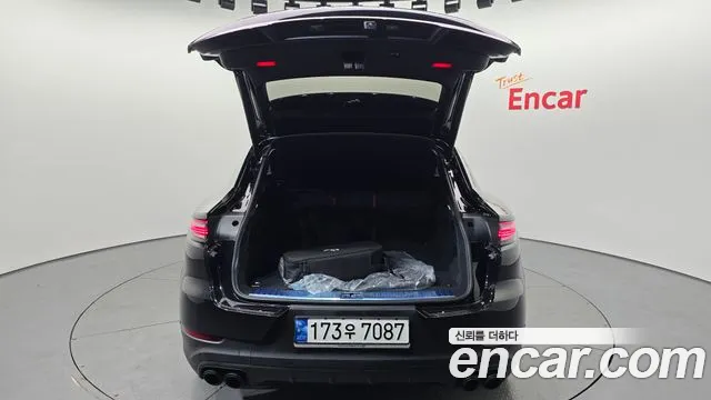 2023 Porsche Cayenne (PO536) 3.0 E-HYBRID COUPE PLATINUM EDITION Sold VIN WP1BE29Y2PDA41083 – photo 20