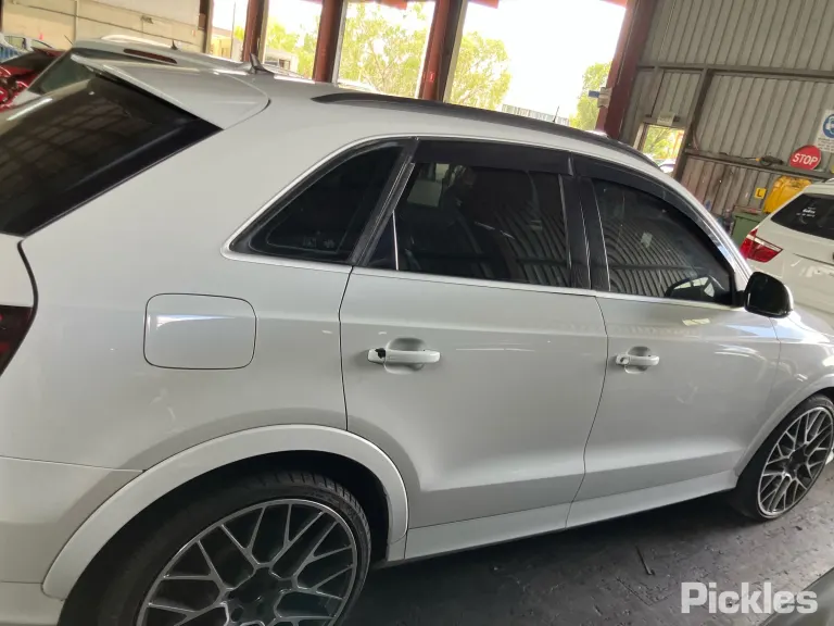 2015 Audi RS Q3 Damaged VIN WUAZZZ8U4ER904125 – photo 14