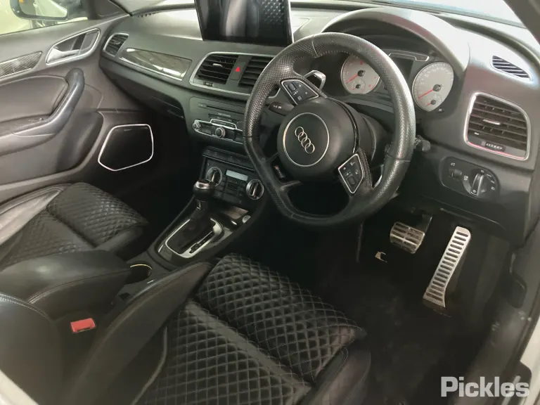 2015 Audi RS Q3 Damaged VIN WUAZZZ8U4ER904125 – photo 21