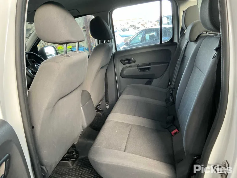 2016 Volkswagen Amarok Used VIN WV1ZZZ2HZFA052476 – front exterior