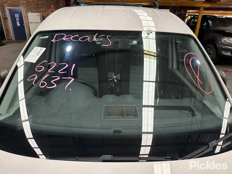 2008 Volkswagen Caddy Used VIN WV1ZZZ2KZ8X134786 – engine bay 2008 Volkswagen Caddy Used VIN WV1ZZZ2KZ8X134786 – engine bay
