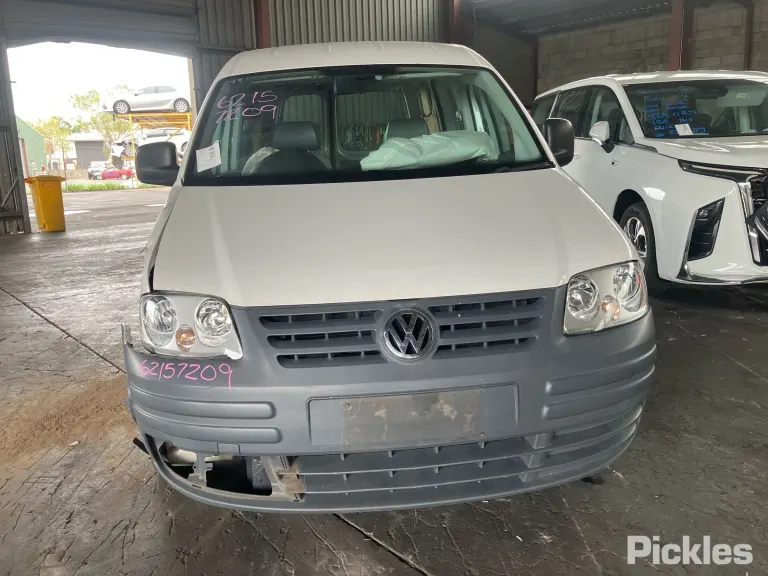 2010 Volkswagen Caddy Damaged VIN WV1ZZZ2KZAX122482 – photo 28 2010 Volkswagen Caddy Damaged VIN WV1ZZZ2KZAX122482 – photo 28