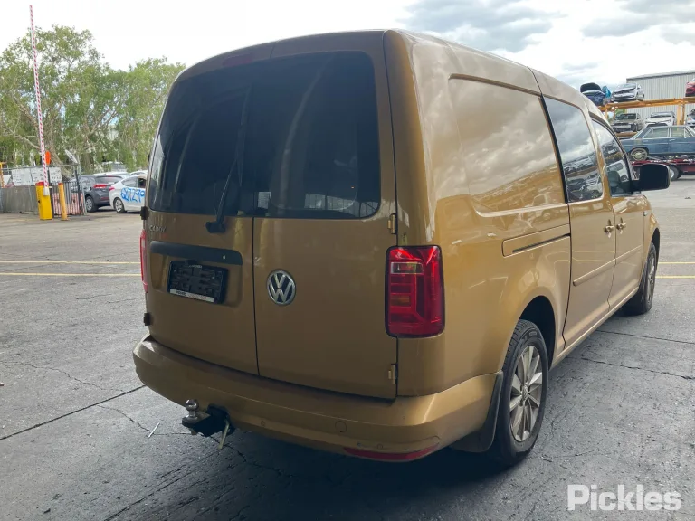 2019 Volkswagen Caddy Damaged VIN WV1ZZZ2KZKX123693 – photo 18 2019 Volkswagen Caddy Damaged VIN WV1ZZZ2KZKX123693 – photo 18